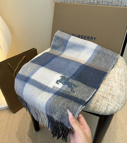 Scarf from Scarlettluxury