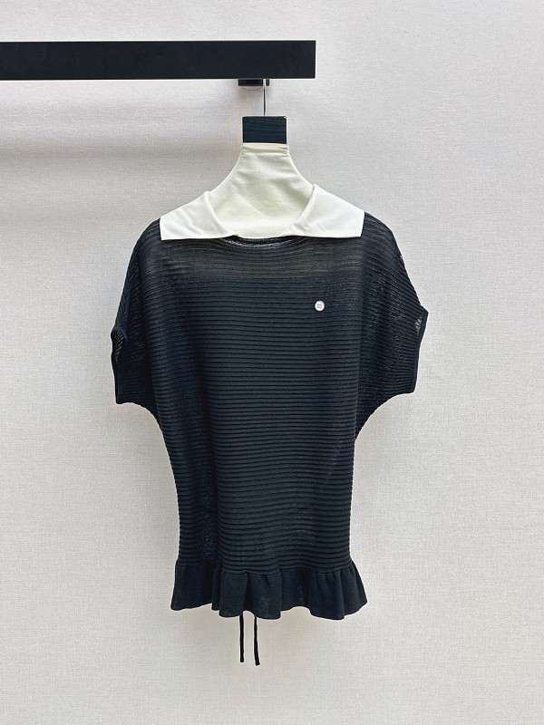 Sweater from Scarlettluxury