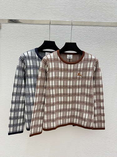 Sweater from Scarlettluxury