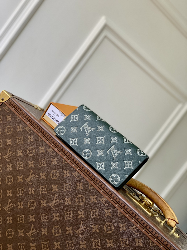 Wallet from Scarlettluxury