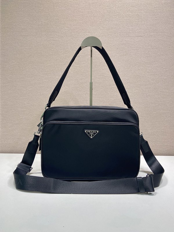 Messenger bag from Scarlettluxury