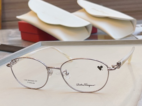 Glasses from Scarlettluxury