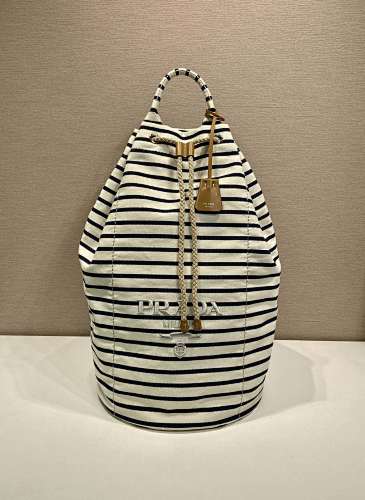 Travel bag from Scarlettluxury