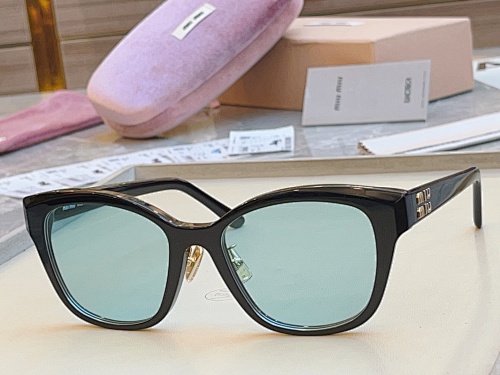 Glasses from Scarlettluxury