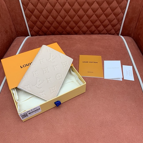 Louis Vuitton card holder