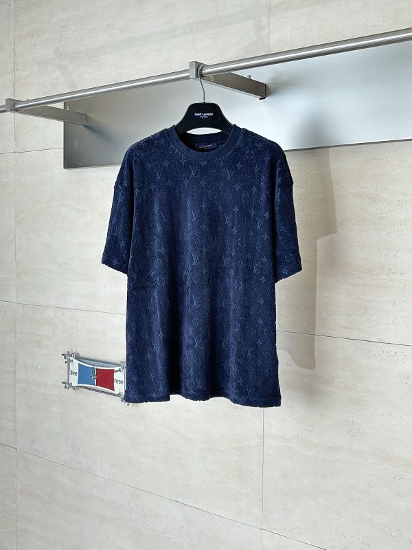 Tee from Scarlettluxury