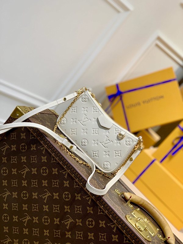 Louis Vuitton crossbody bag