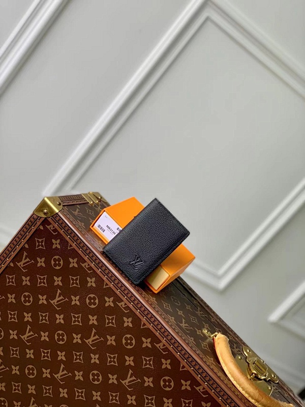 Louis Vuitton card holder