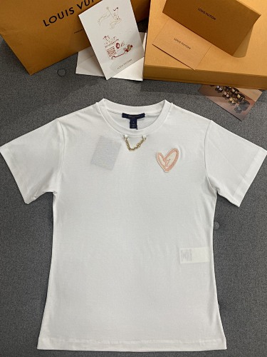 Tee from Scarlettluxury