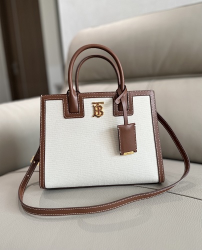 Tote bag from Scarlettluxury