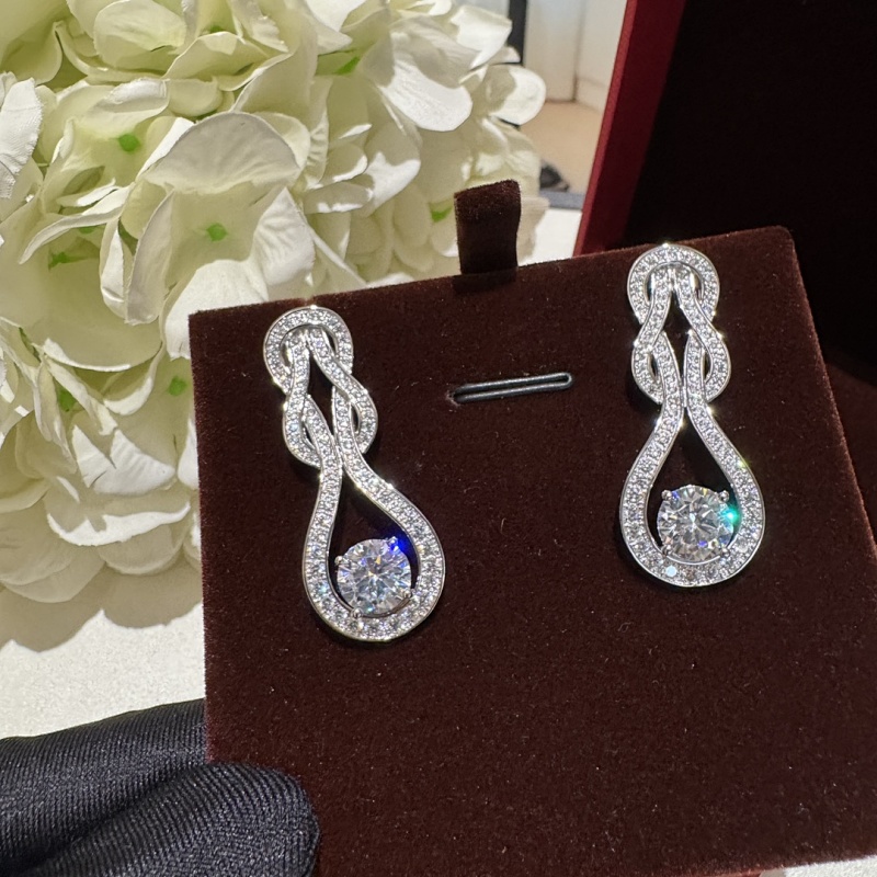 Earrings from Scarlettluxury