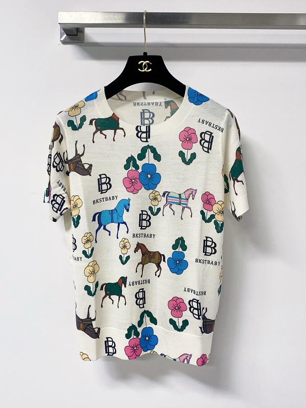 Tee from Scarlettluxury