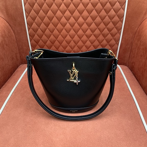 Louis Vuitton crossbody bag