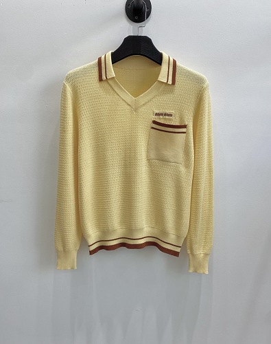 Sweater from Scarlettluxury