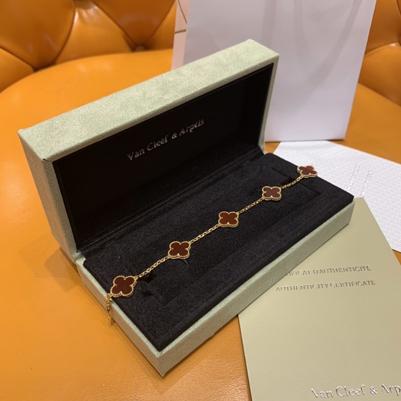Necklace from Scarlettluxury