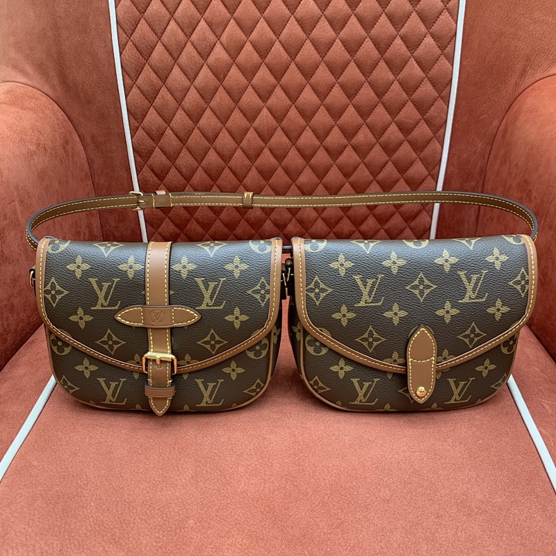 Louis Vuitton messenger bag