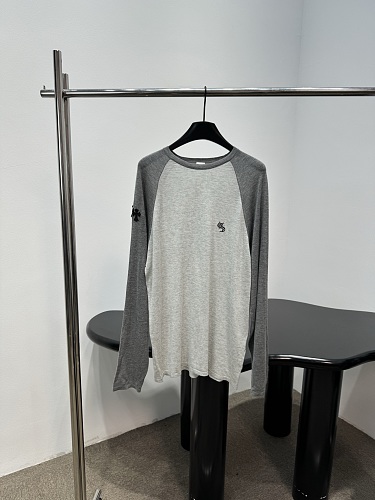 Sweater from Scarlettluxury