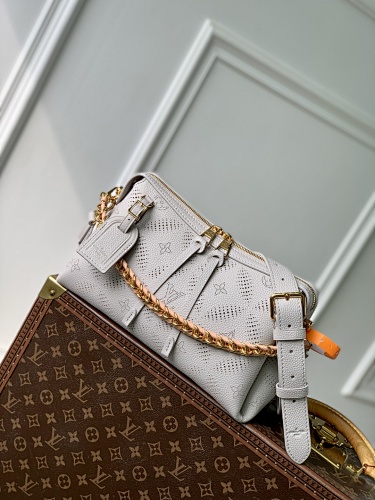 Louis Vuitton crossbody bag