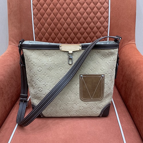 Louis Vuitton crossbody bag