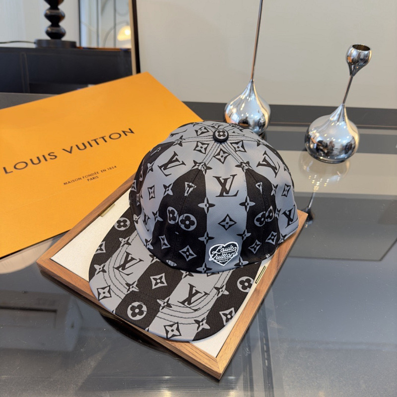 Hat from Scarlettluxury