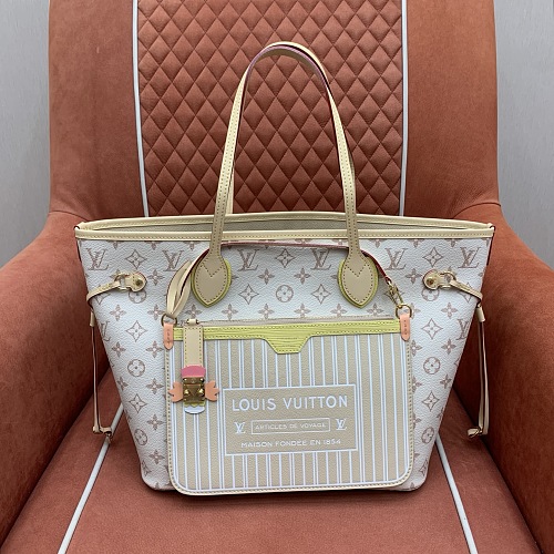 Shopping bag from Scarlettluxury