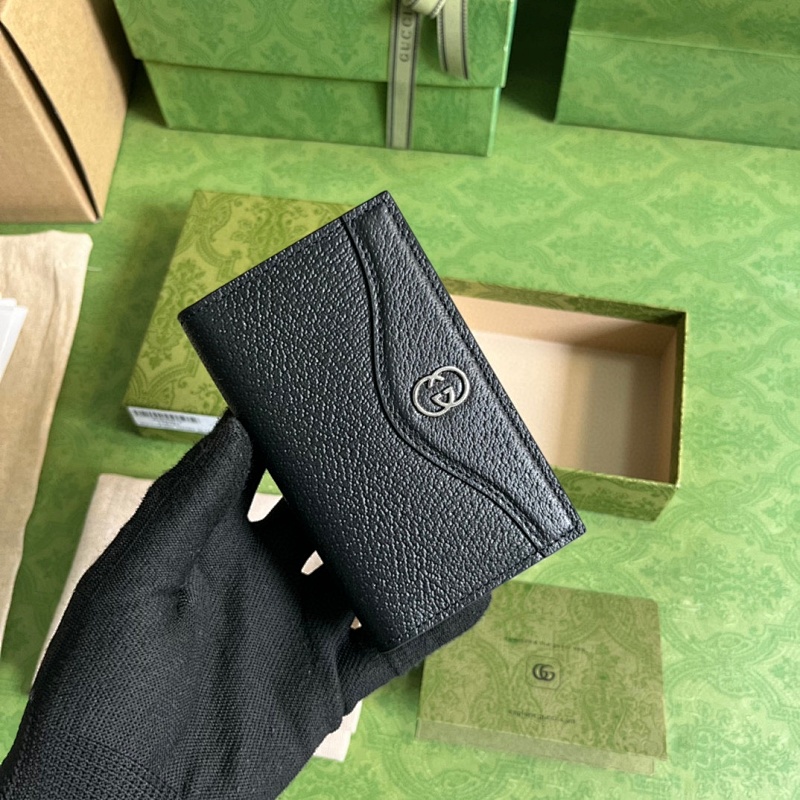 Card holder from Scarlettluxury