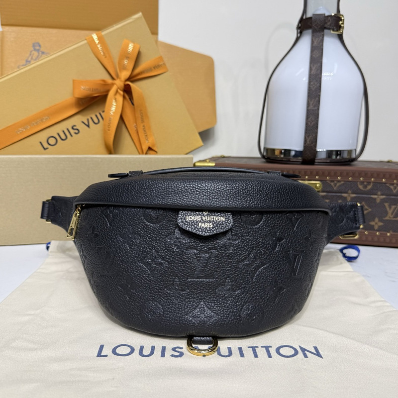 Louis Vuitton crossbody bag