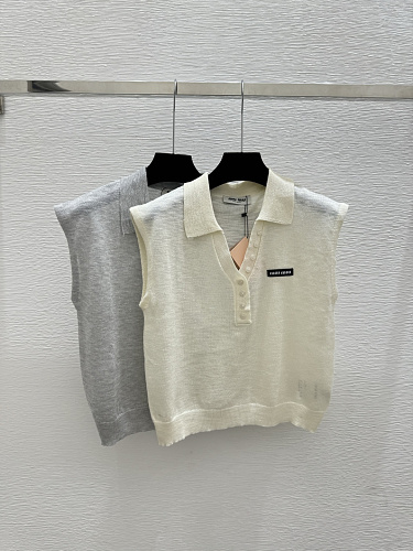 Sweater from Scarlettluxury