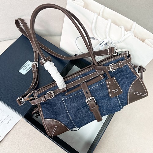 Crossbody bag from Scarlettluxury