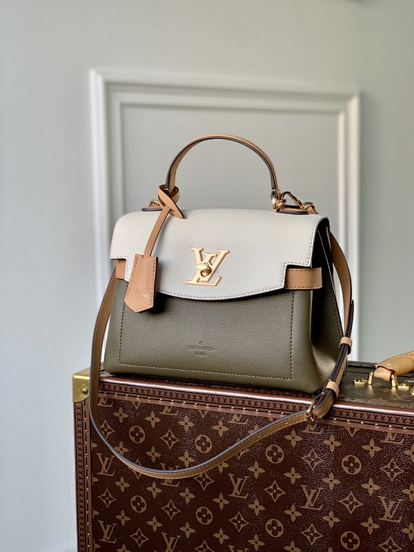 Louis Vuitton crossbody bag