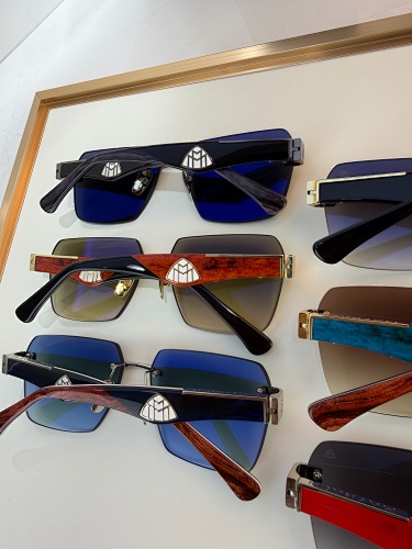 Glasses from Scarlettluxury