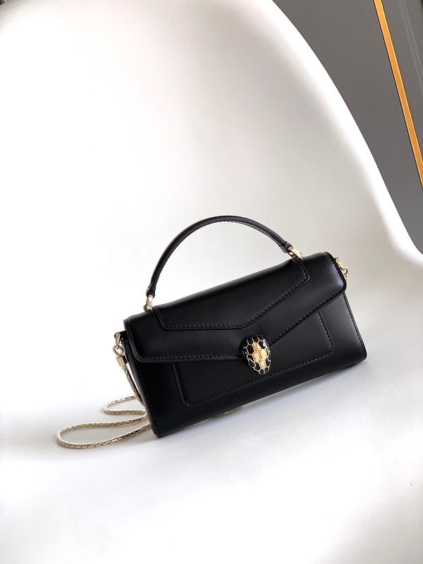 Serpenti Forever