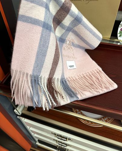 Scarf from Scarlettluxury