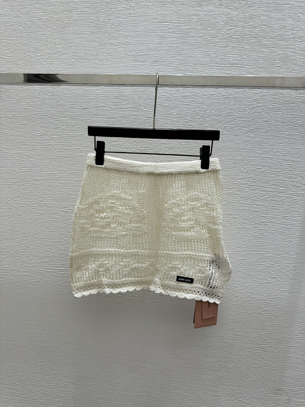 Sweater from Scarlettluxury