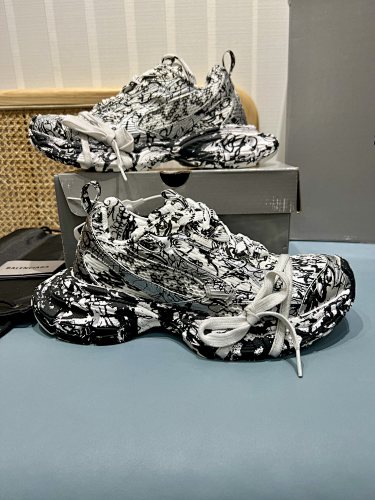 Balenciaga sneakers