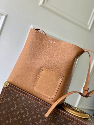 Louis Vuitton shoulder bag
