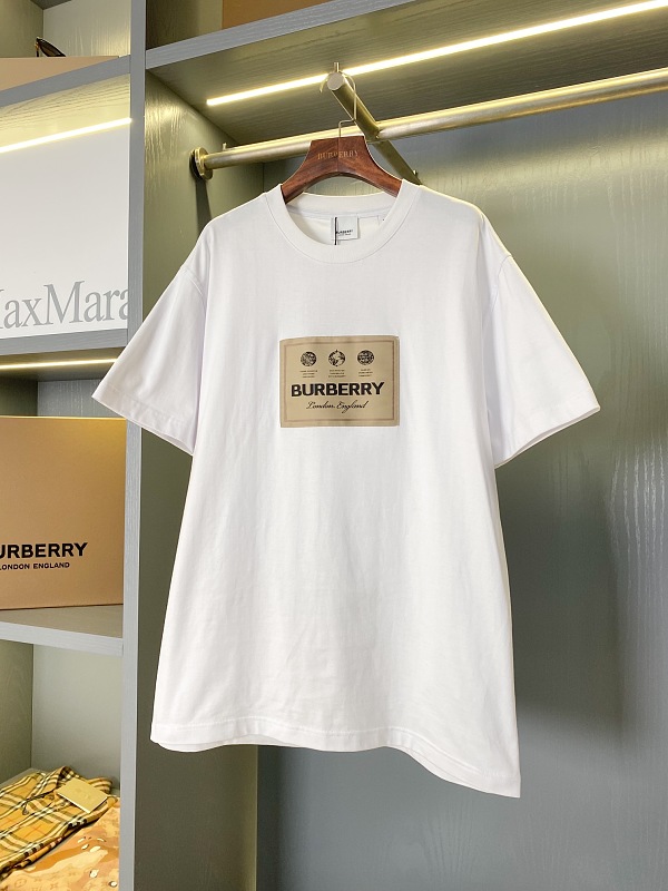 Tee from Scarlettluxury