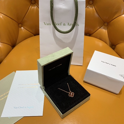 Necklace from Scarlettluxury
