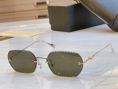 Glasses from Scarlettluxury