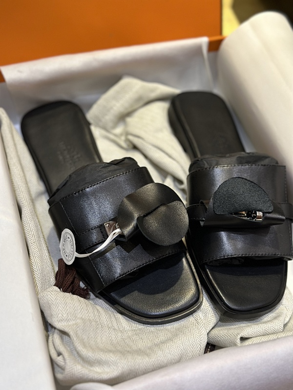 Slides from Scarlettluxury