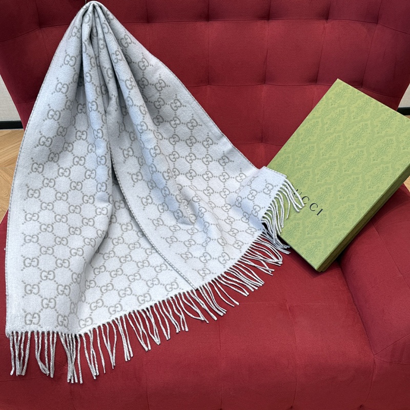 Scarf from Scarlettluxury