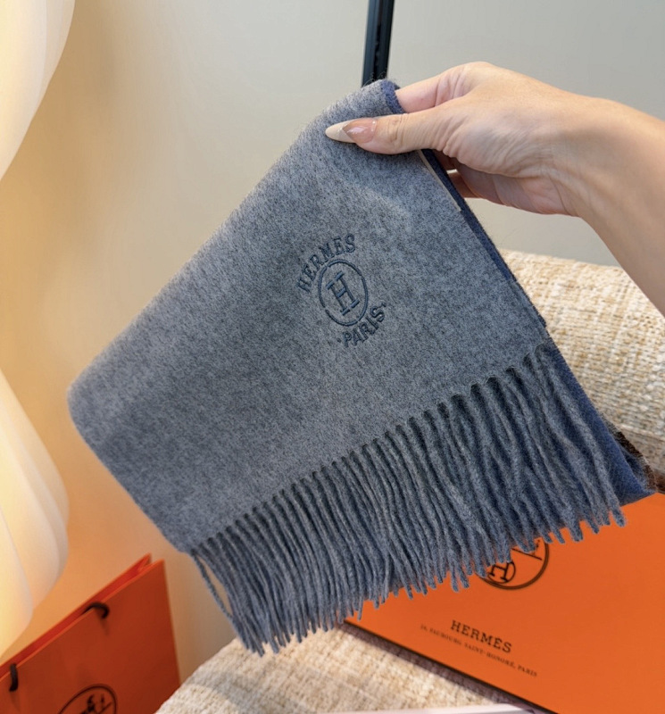 Scarf from Scarlettluxury