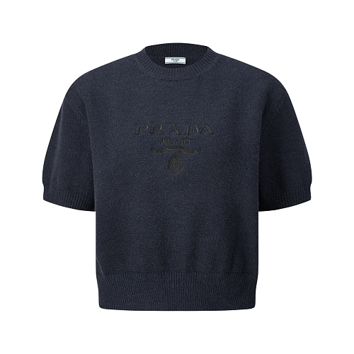 Sweater from Scarlettluxury