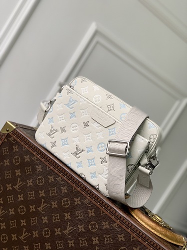 Louis Vuitton messenger bag