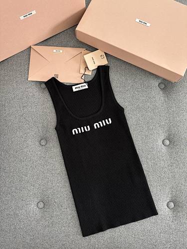 Sweater from Scarlettluxury