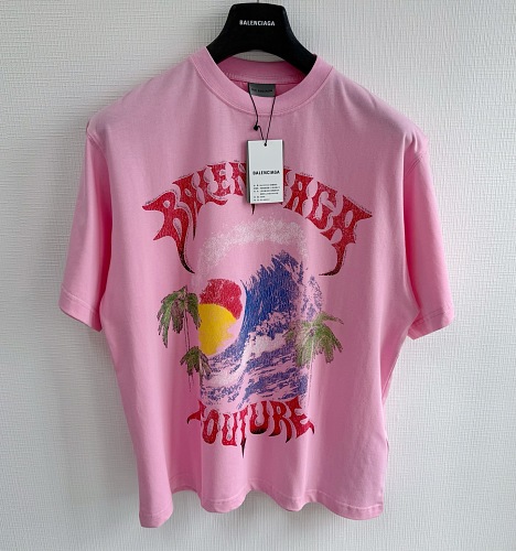 Tee from Scarlettluxury