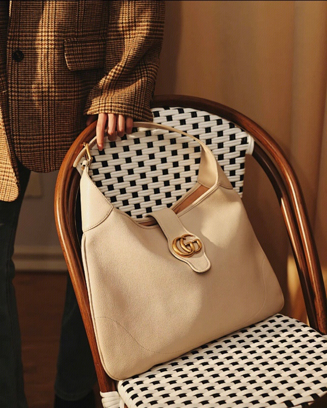 Shoulder bag from Scarlettluxury