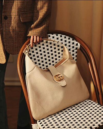 Shoulder bag from Scarlettluxury