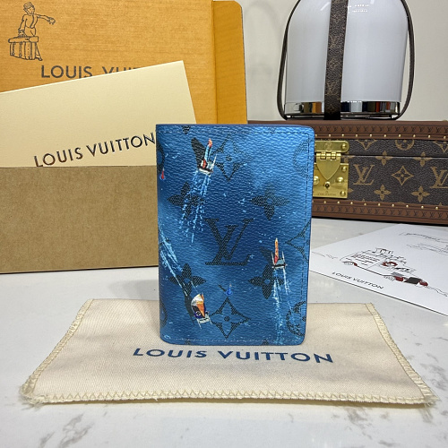 Louis Vuitton card holder