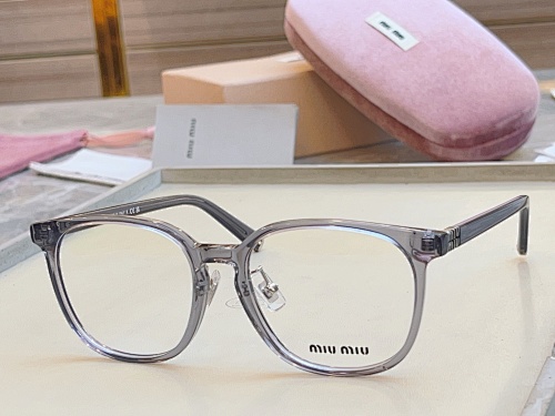 Glasses from Scarlettluxury